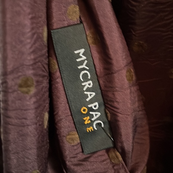 Reversible MYCRA PAC purple hooded rain coat - Picture 4 of 5